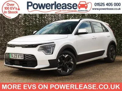 Used Kia Niro 150 kW (204 HP) 2023 White SUV