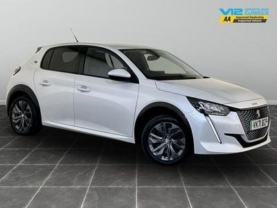 Peugeot e-208