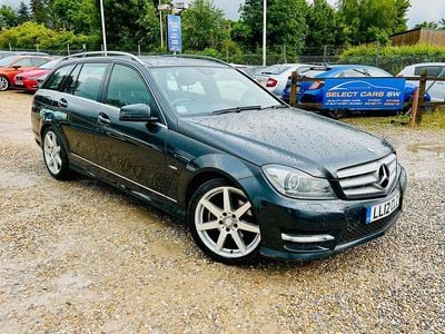 Used Mercedes C250 204 HP (150 kW) 2012 Black Estate