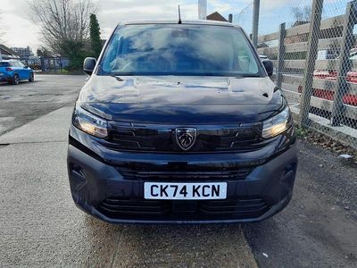 Black Used 2024 Peugeot Partner MPV | £16,495 (Fair price)