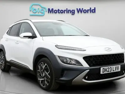 Used Hyundai Kona Premium 141 HP (103 kW) 2022 White SUV