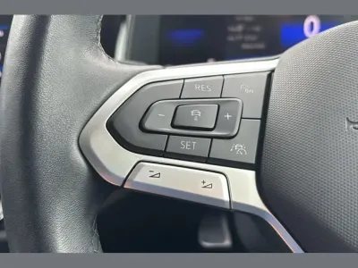 Begagnad VW Polo Life 94 HK (69 kW) 2023 Grå Halvkombi