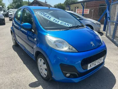 Used Peugeot 107 Active 68 HP (50 kW) 2012 Blue Hatchback