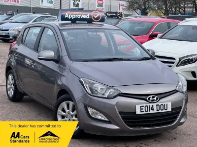 Used Hyundai i20 Active 84 HP (61 kW) 2014 Grey Hatchback