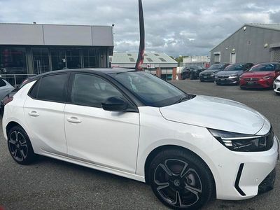 Used Vauxhall Corsa S 99 HP (72 kW) 2023 White Hatchback