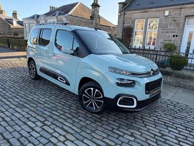 Used Citroën Berlingo Flair 130 HP (95 kW) 2019 Green MPV