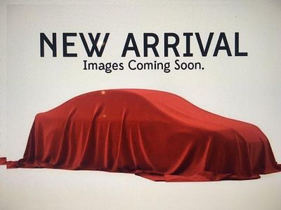 Used Ford Focus Zetec 2015 White Hatchback