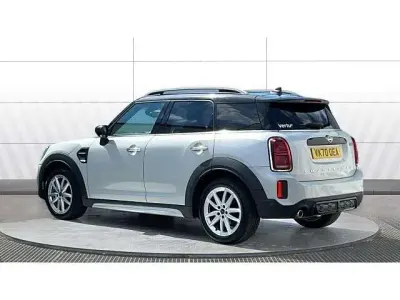 Używany Mini Cooper Countryman Sport 134 KM (98 kW) 2020 Srebrny SUV