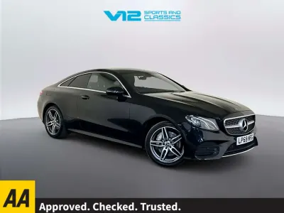 Usado Mercedes E400 AMG line 340 HP (250 kW) 2019 Preto Coupé