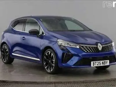 Used Renault Clio Techno 143 HP (105 kW) 2025 Blue  Hatchback