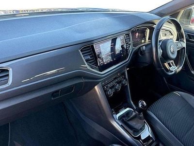 Used VW T-Roc R-line 150 HP (110 kW) 2020 Blue SUV