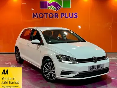 Used VW Golf VII SE 125 HP (91 kW) 2017 White Hatchback