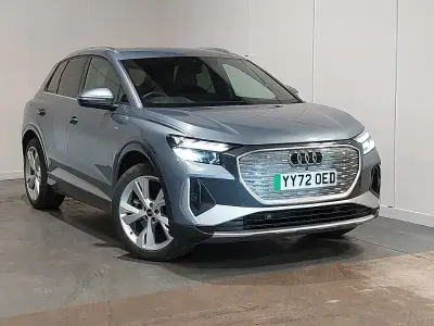 Gebraucht Audi Q4 e-tron S-Line 125 kW (170 PS) 2022 Blau SUV