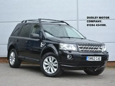 Used Land Rover Freelander 2 HSE 190 HP (139 kW) 2012 Santorini black SUV