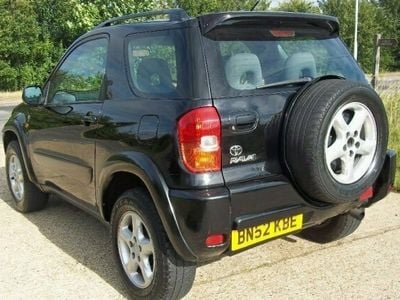 Used Toyota RAV4 147 HP (108 kW) 2003 SUV