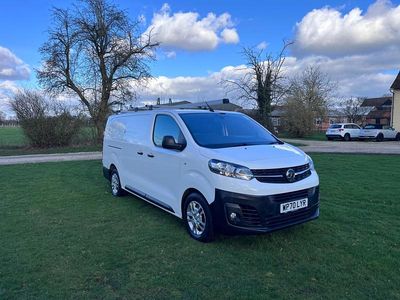 Used Vauxhall Vivaro 120 HP (88 kW) 2020 White MPV