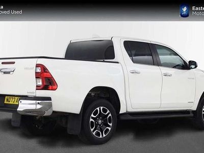Used Toyota HiLux 201 HP (147 kW) 2023 White Pickup