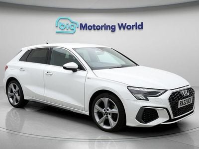 Usado Audi A3 S-Line 109 HP (80 kW) 2022 Sedan