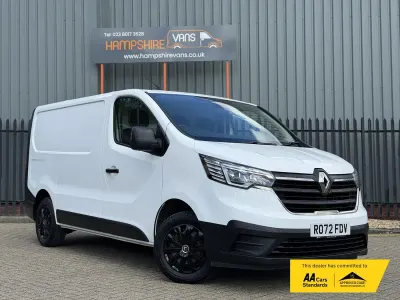 Used Renault Trafic Business 2022 White MPV