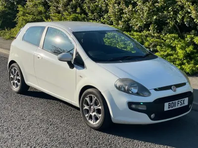 Używany Fiat Punto Evo 2011 Biały Hatchback