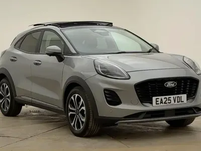 Używany Ford Puma Titanium 125 KM (91 kW) 2025 Srebrny SUV