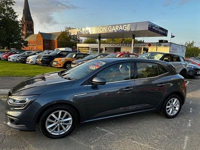 Used Renault Mégane IV Dynamique 110 HP (80 kW) 2017 Grey Hatchback