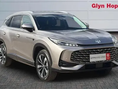 Używany MG HS Trophy 170 KM (125 kW) 2025 Srebrny SUV