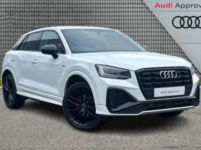 Used Audi Q2 Black Edition 108 HP (79 kW) 2023 White SUV