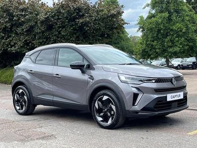 Metallic oyster grey New 2025 Renault Captur Techno SUV | £19,216 (Good price)