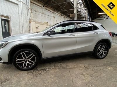 Mercedes GLA180