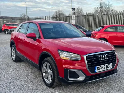 Usado Audi Q2 Sport 116 CV (85 kW) 2019 Rojo SUV