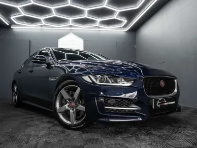 Used Jaguar XE Ingenium 200 HP (147 kW) 2019 Blue Sedan
