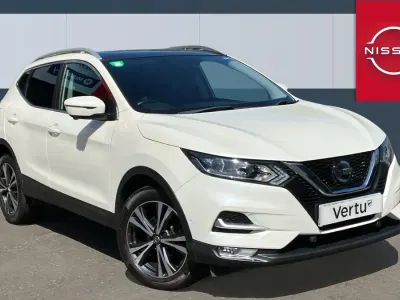 Używany Nissan Qashqai N-Connecta 140 KM (102 kW) 2019 Biały SUV