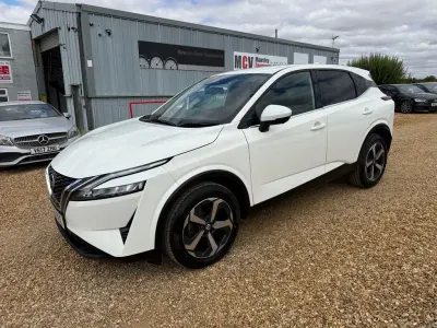 Used Nissan Qashqai N-Connecta 140 HP (102 kW) 2022 White SUV
