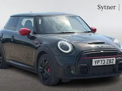 Used Mini John Cooper Works Hatch 228 HP (167 kW) 2023 Green Hatchback