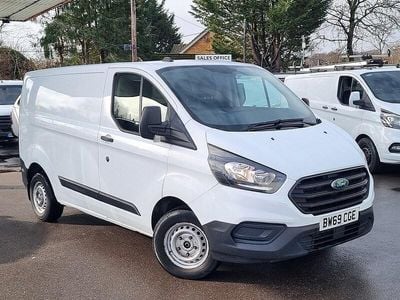 Used Ford Transit Custom 105 HP (77 kW) 2019 White Van