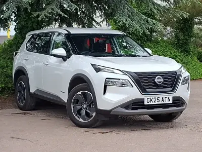 Used Nissan X-Trail Acenta 213 HP (156 kW) 2025 White SUV