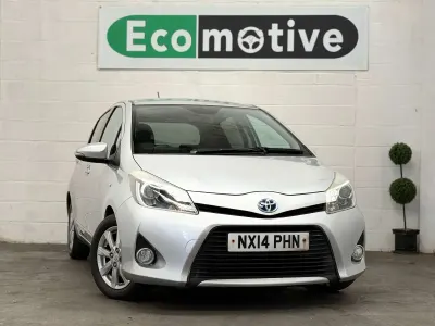 Used Toyota Yaris Plus 101 HP (74 kW) 2014 Silver Hatchback