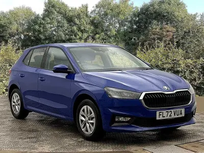 Gebraucht Skoda Fabia Comfort 59 PS (43 kW) 2022 Blau Kleinwagen
