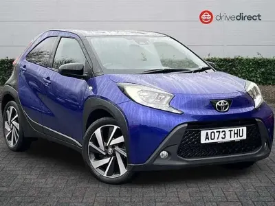 Używany Toyota Aygo X 72 KM (52 kW) 2023 Niebieski SUV