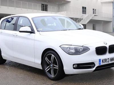 Used BMW 118 Sport Line 2013 White Hatchback