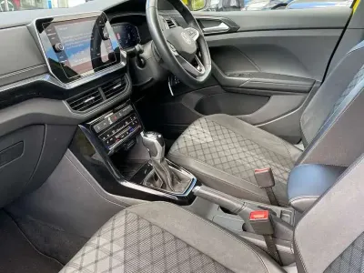 Used VW T-Cross R-line 150 HP (110 kW) 2025 Yellow SUV