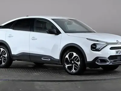 Used Citroën C4 PureTech 131 HP (96 kW) 2024 White SUV