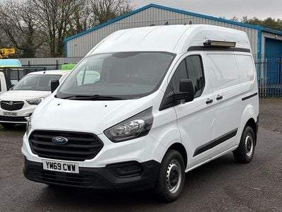 Used Ford Transit Custom 105 HP (77 kW) 2020 White Van
