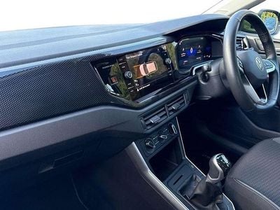 Used VW Taigo Life 110 HP (80 kW) 2024 Green SUV