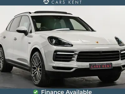 Used Porsche Cayenne S E-Hybrid Platinum Edition 455 HP (334 kW) 2022 SUV