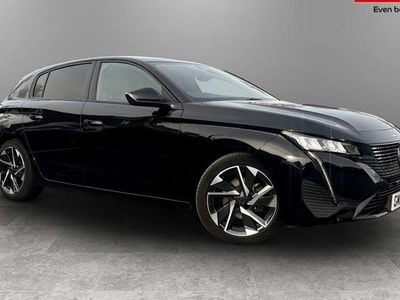 Używany Peugeot 308 Allure Premium 131 KM (96 kW) 2023 Hatchback