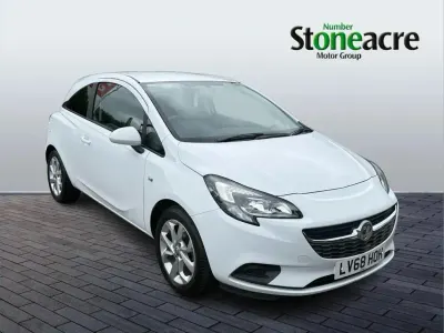 Used Vauxhall Corsa Sport 75 HP (55 kW) 2018 White Hatchback