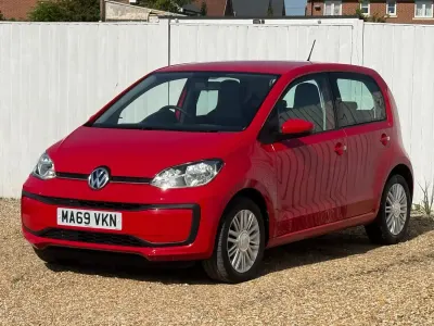 Second-hand VW up! move up! 60 CP (44 kW) 2019 Roșu Hatchback