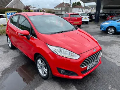 Used Ford Fiesta Zetec 2017 Red Hatchback
